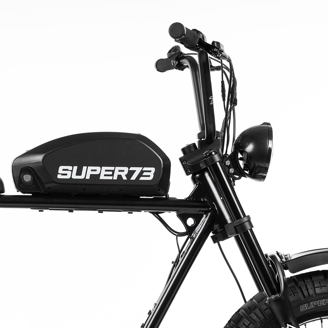 Detail Studio image of the Cyrus Handlebar on the S2.